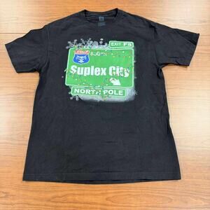 WWF Merry Christmas from SUPLEX CITY Exit F5 NORTH POLE Large T-Shirt WWE